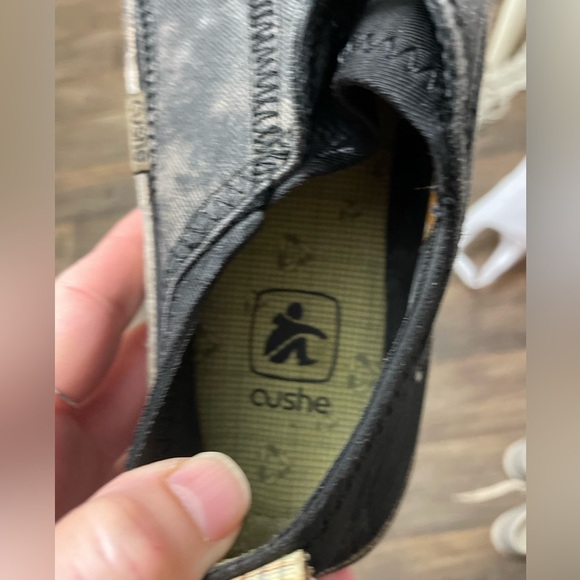 Cushe Men’s Size 8 Brown & Black Canvas Slip On Shoes Shucoon Mocc - Picture 3 of 9